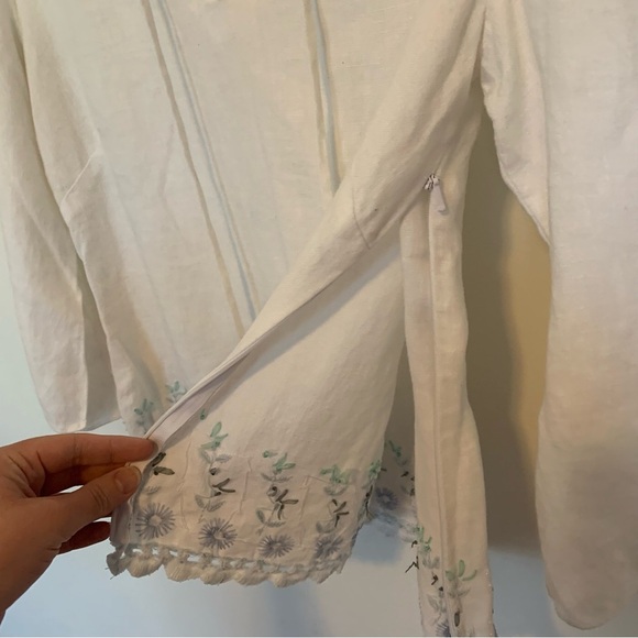 Cynthia Howie Boutique Dainty Beaded Linen White Embroidered Women's Top Sz 8 - Picture 5 of 10